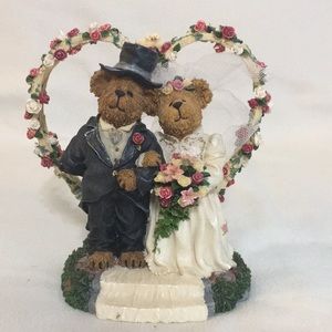 Boyds Bears- Doug and Jill- Bride and Groom bears.